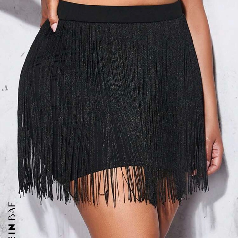 SHEIN Fringe Skirt